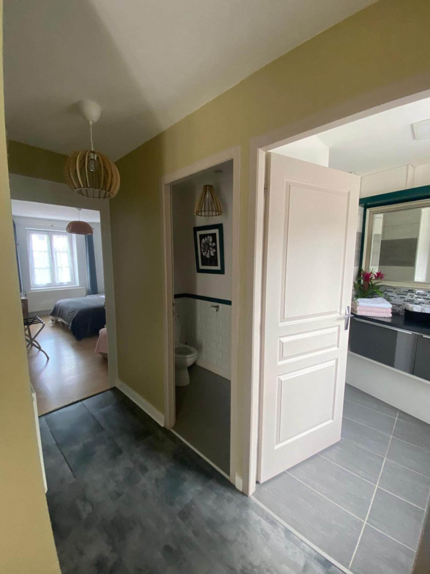 Suite Luzilloise Luzillé Habitación foto